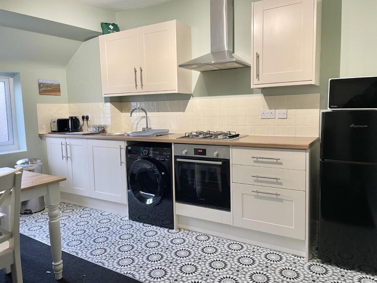 Bare Village Holiday Apartment Morecambe Ngoại thất bức ảnh